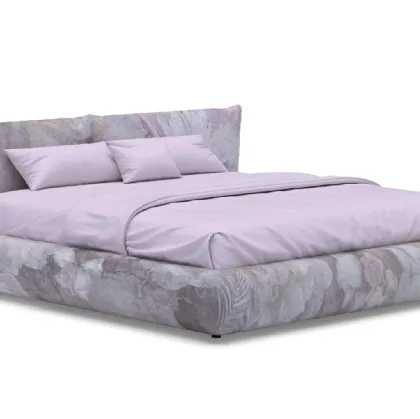 Letto in tessuto imbottito con testiera Cloud di Migliorino